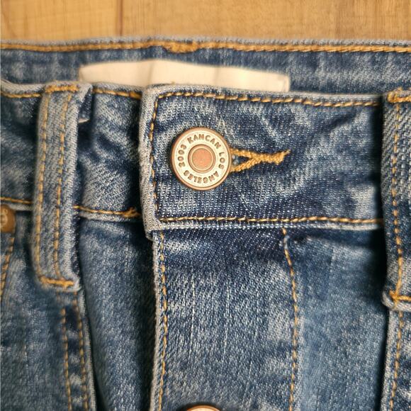 KanCan Denim High Rise Button Front Knee Length Denim Skirt Women Sz XS - Picture 3 of 8